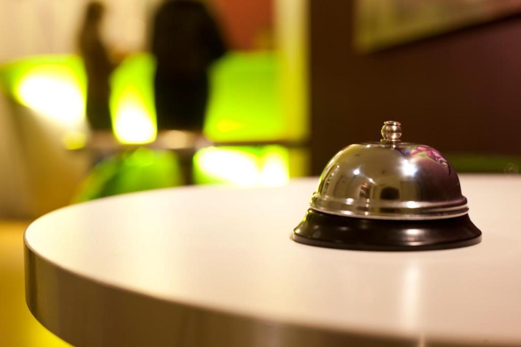 Dahlia Inn Praha Bagian luar foto